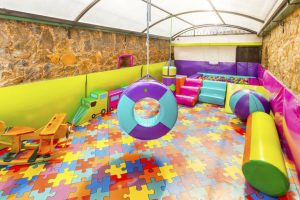 refugio-rancho-tota-salon_ninos